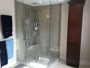 Raakss Reno walk-in shower with seat and multi-shower heads, perfect for seniors safety